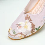 Spring and summer satin old Beijing cloth shoes women's single shoes low heel flat bottom ethnic style embroidered cheongsam shoes 723-95